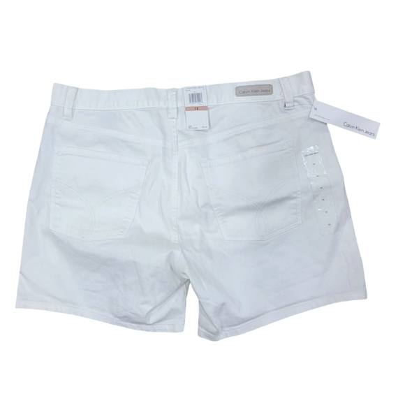 (W) White Calvin Klein Shorts - Picture 3 of 7